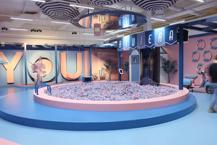 Youseum: Arrangera ett lekfullt och färgglatt företagsevent på Youseum Infused Liquid: