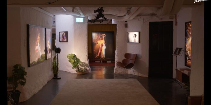 Oak Island Gallery & Events, en konstnärlig och budgetvänlig lokal i Stockholm för mindre och medelstora evenemang.
