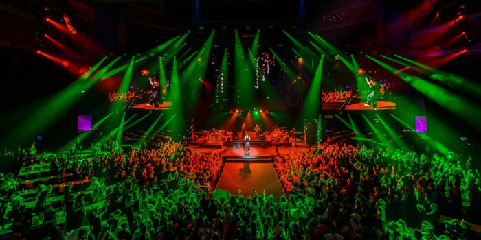 Royal Ball i Avicii Arena – så skapade Fastighetsbyrån en kickoff för 1 400 medarbetare