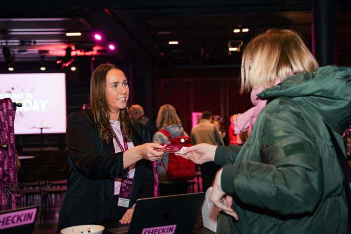 Därför förändras eventbranschen under 2026 – och så lyckas arrangörer med marknadsföringen enligt nya data 