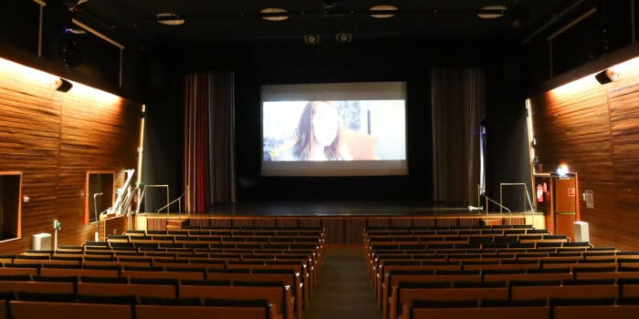 Cirkeln Stockholm kombinerar konferens med bio och popcorn