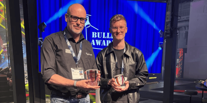 Leo Stenbeck (Till höger)tilldelades Bullen Visionary Award.